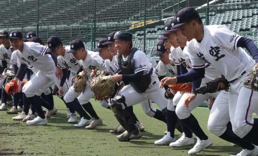 日本航空石川高校ナイン