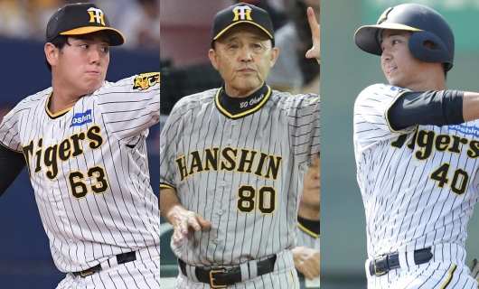 （左から）阪神・石黒佑弥、岡田彰布監督、井坪陽生