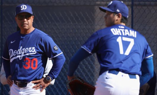ロサンゼルス・ドジャースのデーブ・ロバーツ監督