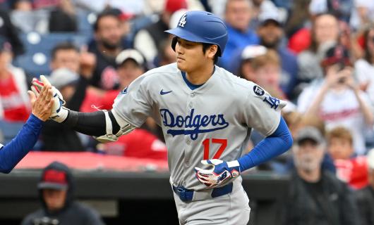 クリーブランド・ガーディアンズ戦に「1番・指名打者(DH)」でスタメン出場し、第20号2ランホームランを放つロサンゼルス・ドジャースの大谷翔平選手