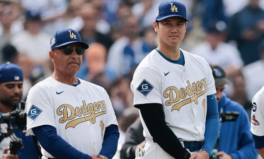 ロサンゼルス・ドジャースのデーブ・ロバーツ監督