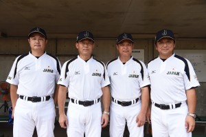 日本代表の新スタッフ。左から杉浦コーチ、安藤監督、棚橋コーチ、中島コーチ